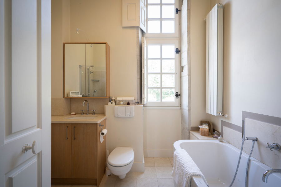 Bathroom Bathroom