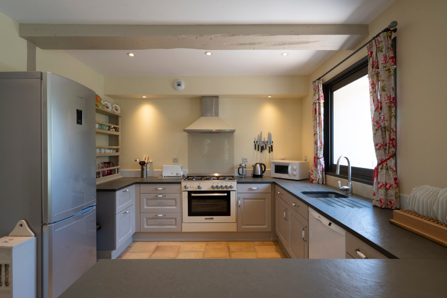Maison d'Amis - Kitchen Maison d'Amis - Kitchen