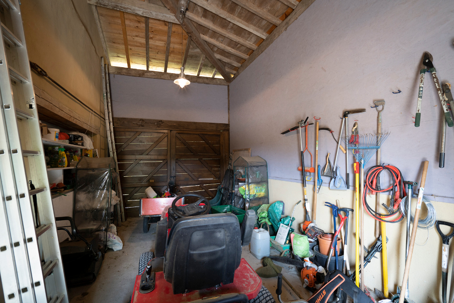 Garage Garage