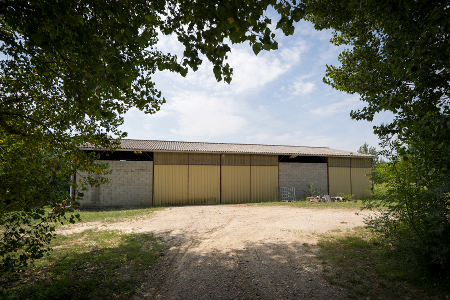 Hangar