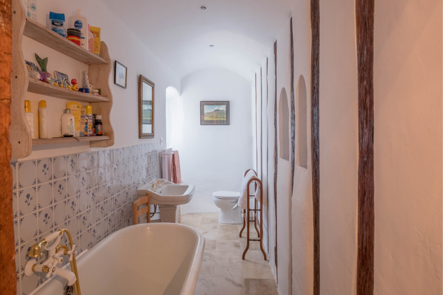Bathroom Bathroom
